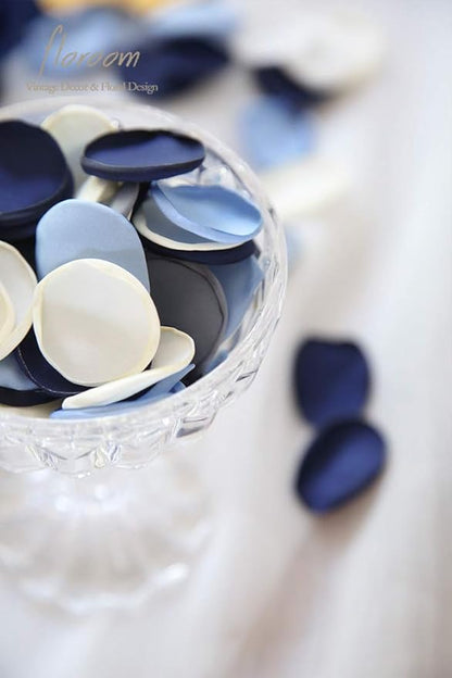 Floroom 300pcs Rose Petals Dusty Blue Navy Faux Silk Flower Petals for Wedding Flower Girl Basket Aisle Scatter Dinner Table Centerpieces Party Confetti Decoration Romantic Night Home Decor