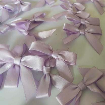 50pcs 1-1/2" Lavender Satin Ribbon Bows with Twist Ties Mini Ribbon Bows for Candy Partiy Decoration Gift Packing&Wrapping Accessoried(Lavender)