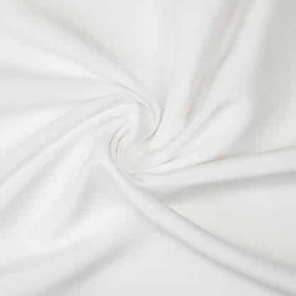 Gee Di Moda Rectangle Tablecloth - 90 x 132 Inch White Table Cloth for 6 Foot Table with Floor-Length Drop - Heavy Duty Washable Fabric - 6 Ft Buffet Table, Holiday Party, Wedding & Baby Shower