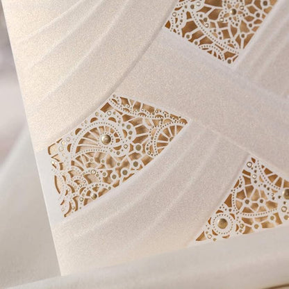 Hosmsua 50PCS Customized Ivory Wedding Invitations Kit 5.12x7.2 Inch Laser Cut Gold Foil Hollow Flora Lace Sleeve Pocket Wedding Quinceanera Invitation with Envelopes