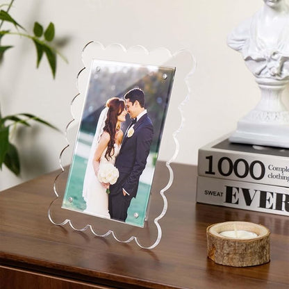 Cuspin 2 Pack 4x6 Acrylic Frame, Scalloped Picture Frame Clear Magnetic Acrylic Photo Frames with Dual Kickstand Holes for Vertical and Horizontal Display