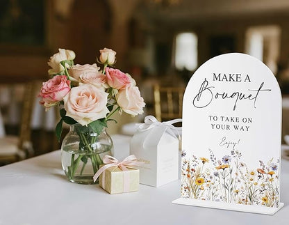Wedding Signs for Ceremony and Reception, Boho Floral Acrylic Make A Bouquet Sign Sign, Wedding Signage with Stand, Bridal Shower Table Centerpieces, Supplies for Engagement Reception Event Party, 21