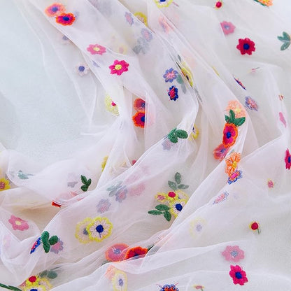JIALE Pink Floral Table Runner, Embroidery Daisy Seasonal Table Decorations, 120Inch 10FT Tulle Fabric for Home Decor, Bridal Shower Wedding, Baby Shower Parties, DIY Craft