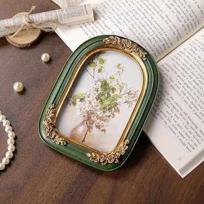 Cuspin Vintage 4x6 Picture Frame, Green and Gold Arch Frames, Ornate Floral Resin Photo Frame with Glass Front for Tabletop or Wall Display, Antique Decorative Frame for Home Decor or Gift