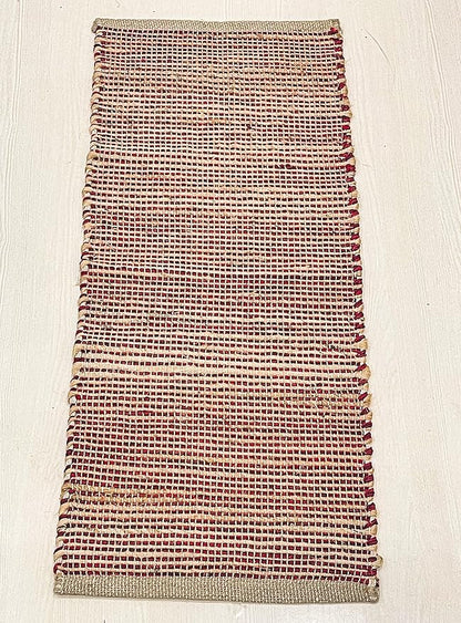 Chardin home Natural Jute Table Runner 13x48 Inch – Vintage Boho Rustic Table Decor – Handwoven Table Runner in Natural Jute and Red – Farmhouse Dining or Console Table Accent