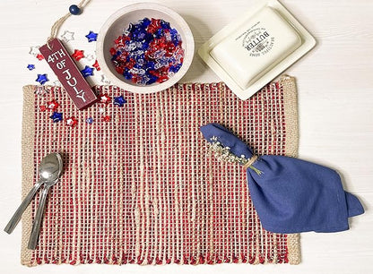 Chardin Home Natural Jute & Red Placemats, Set of 4 – Rustic Handmade Boho Table Mats, 13x19 Inch Dining Table Placemats for Kitchen, Everyday Meals, Holidays, Farmhouse or Modern Table Décor